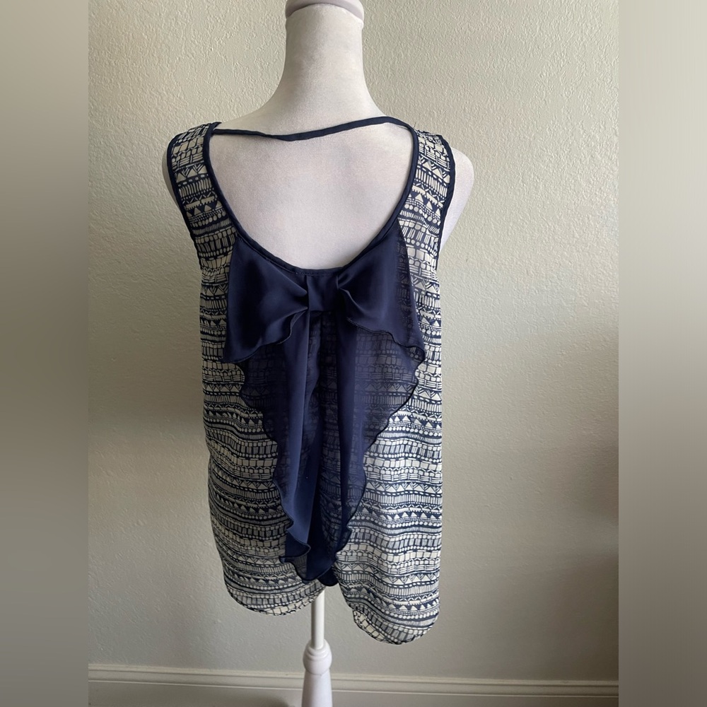 by & by Blue Sleeveless Boxy Tank Top
